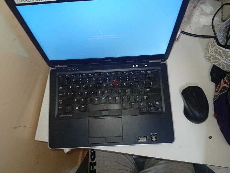 dell laptop clean and good 9