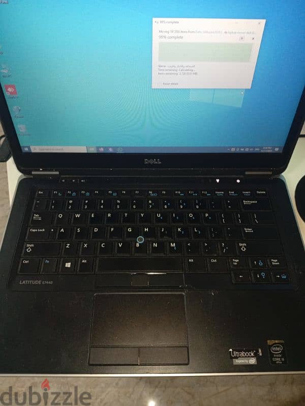 dell laptop clean and good 10