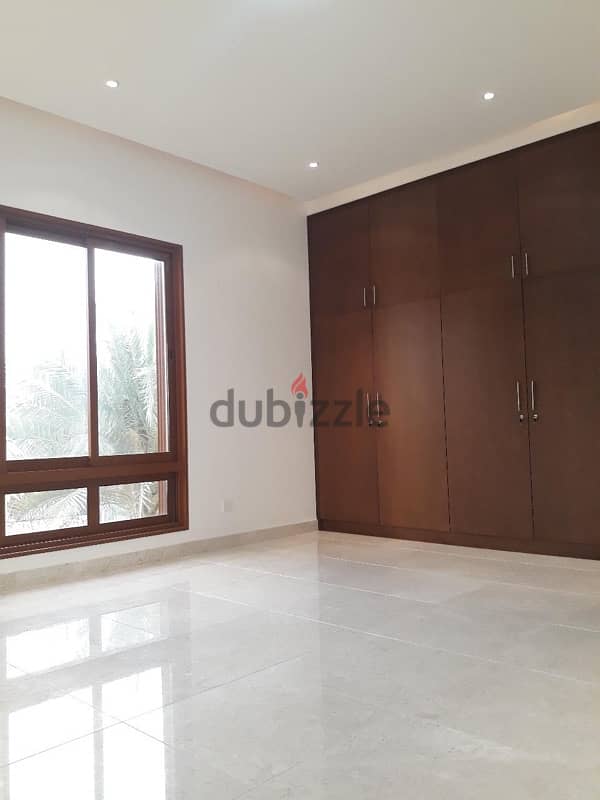 Villa for rent in Qurum 5 bedrooms- Mosaic villas 11