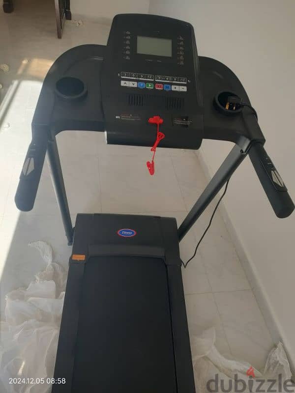 treadmill walking It's used only one month 5