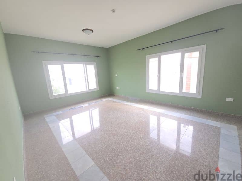 spacious  villa near Indian school mobelah hai al Noor 10