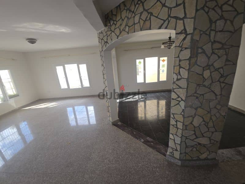 spacious  villa near Indian school mobelah hai al Noor 11