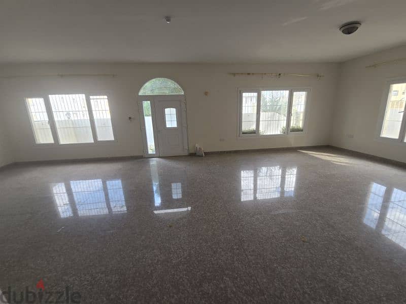 spacious  villa near Indian school mobelah hai al Noor 13