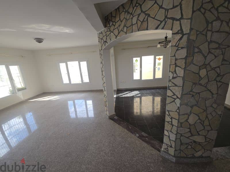 spacious  villa near Indian school mobelah hai al Noor 14