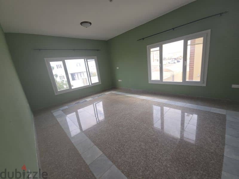 spacious  villa near Indian school mobelah hai al Noor 15