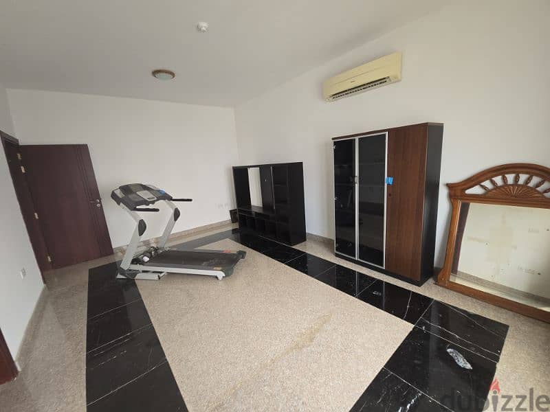 spacious  villa near Indian school mobelah hai al Noor 16