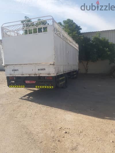 truck for rent in oman