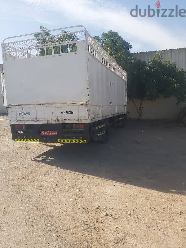 truck for rent in oman 0