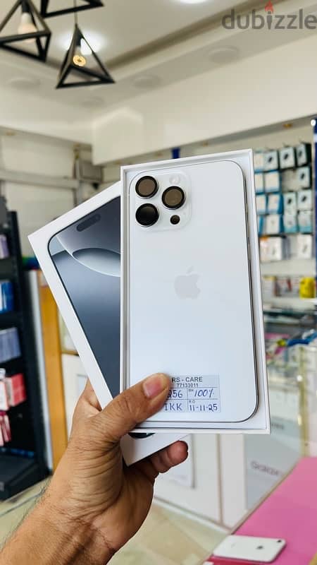 iPhone 16 Pro Max, 256gb White Titanium Arabic 0