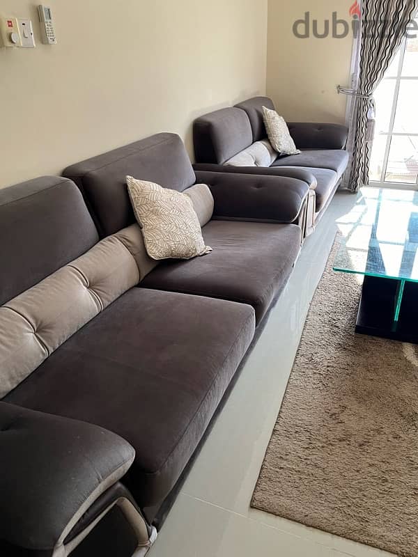 new sofa set for sale with rug and center table 2