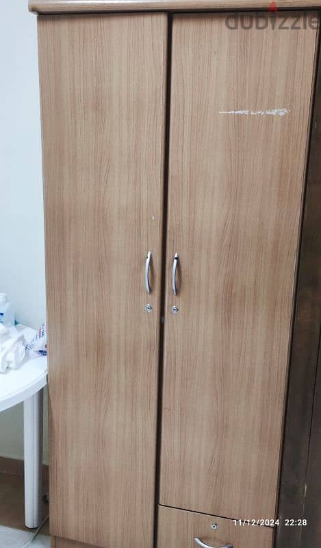 cupboard 2 door 0