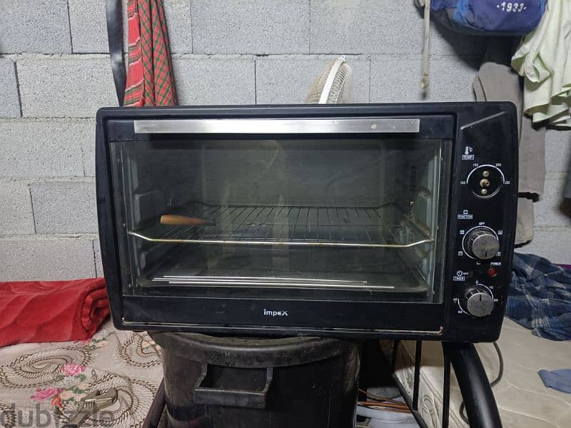 2 microwave for sale just 40 OMR 5