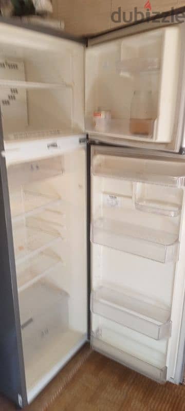 Very good refrigerator, excellent cooling 8