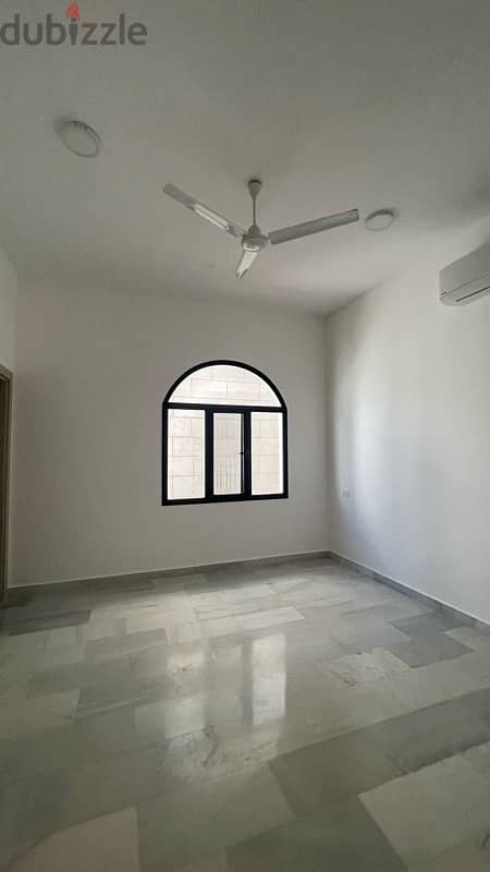 فيلا للإيجار في بوشر الضباط 6 villa for rent in bowsher 12