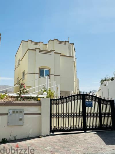 6 BHK VILLA IN MQ (S267GS2)