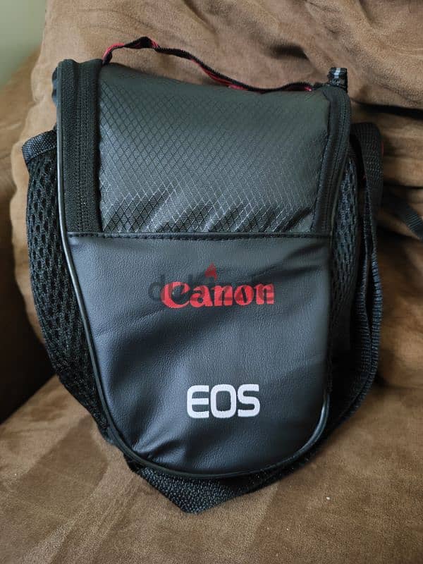 Canon 750D DSLR Excellent condition R. O 130 2