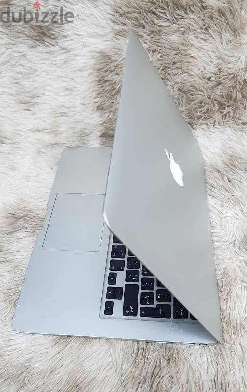 MacBook Air A1466 2015 1