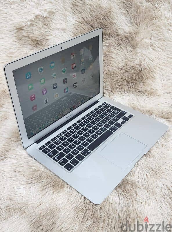 MacBook Air A1466 2015 4