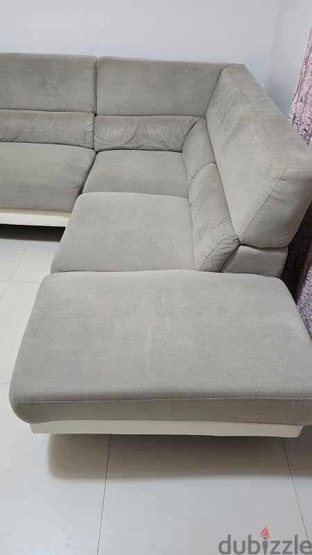 l shape sofa and coffee table 4