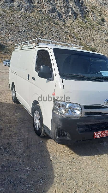 Toyota Hiace 2013 0