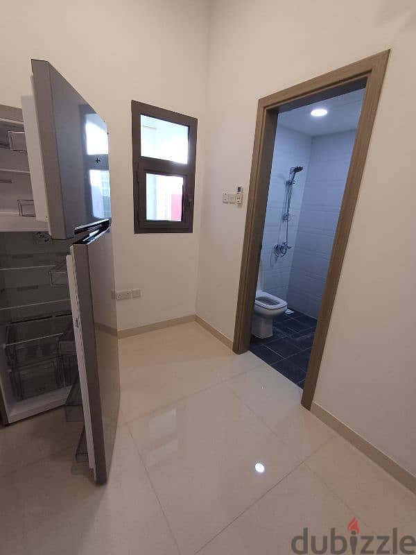 Apartment for rent in Al Qurm funzone للأجار في القرم مقابل 4