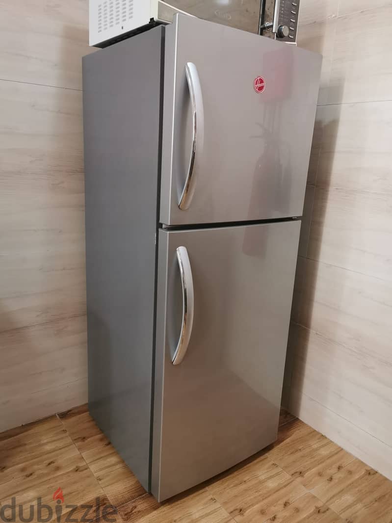 ثلاجة متوسطة الحجم بحالة ممتازة جدا Double Door Refrigerator in Excel 0