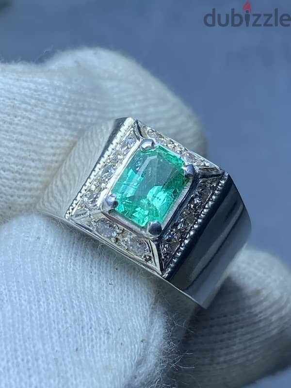 Emerald (زمرود) 1.5cts approx 1