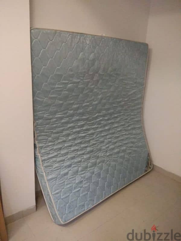 mattress RAHA king size 8 omr,SPRING mattress 4omr,,DELIVERY available 2