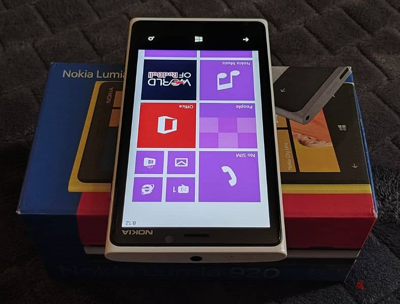 Nokia Lumia 920 White Brand New for Nokia Phone Lovers 12