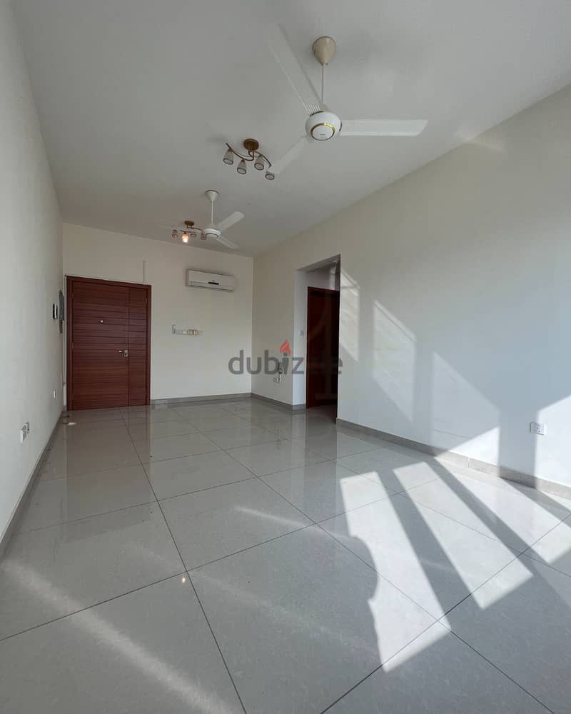 Clean & Neat 2 BR Apartment Available for Rent in Al Khuwair 6