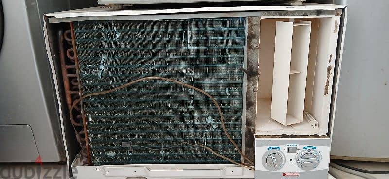 2 ton daewoo air-condition good cooling with one month warnty 1