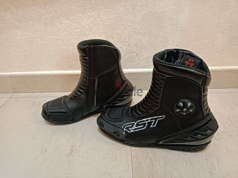 Motorcycle leather racing boots 1