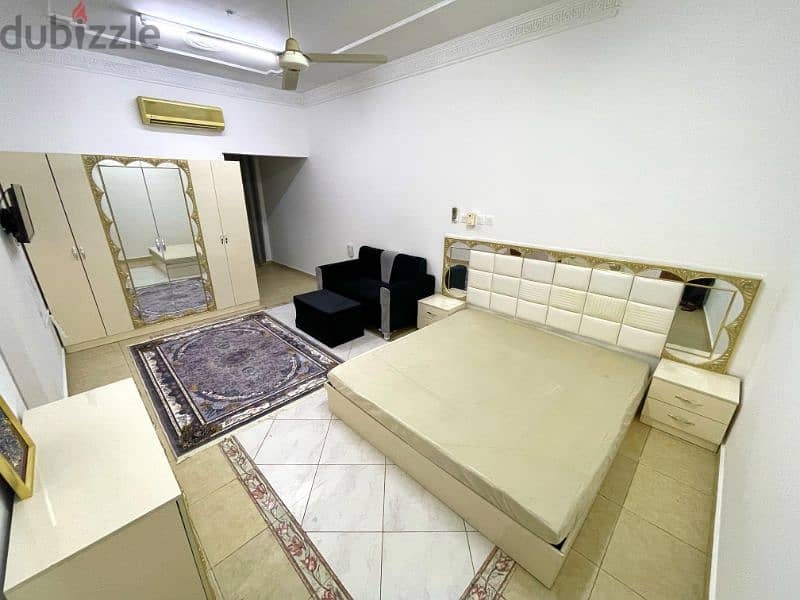 For rent : a fully furnished studio in a special location in Atheba 0