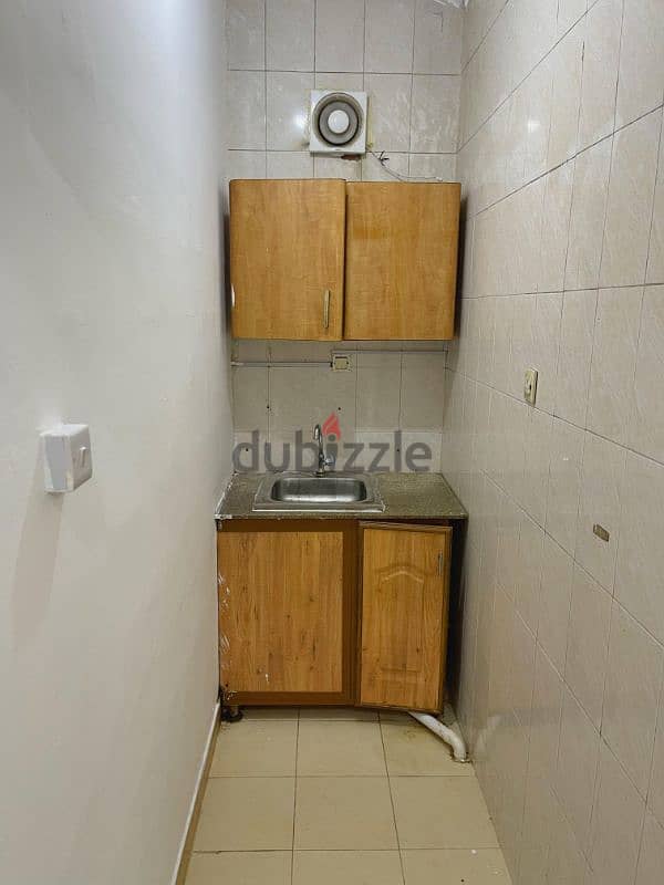 For rent : a fully furnished studio in a special location in Atheba 2