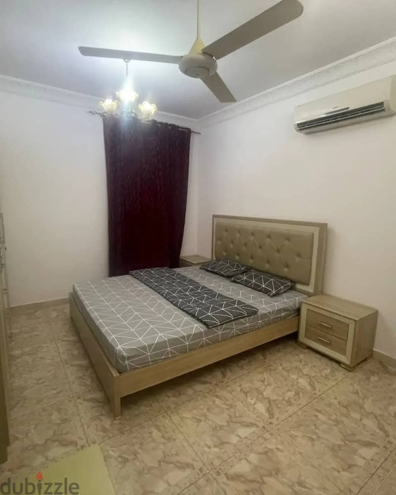 studio for rent in very excellent location, close to all services avai 12