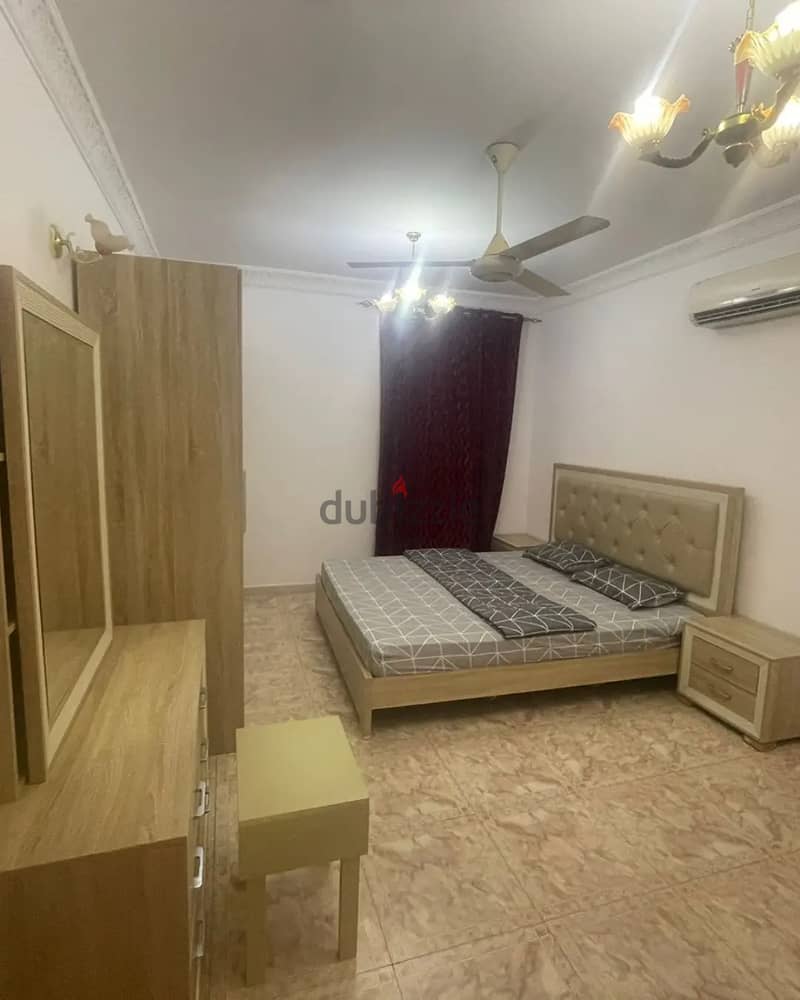 studio for rent in very excellent location, close to all services avai 10