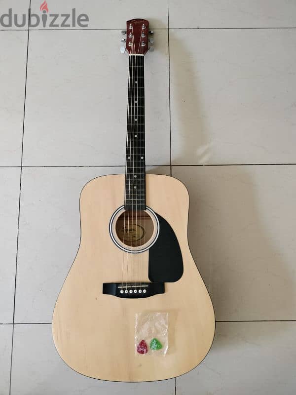 Squier by Fender Guitar (Acoustic) 0