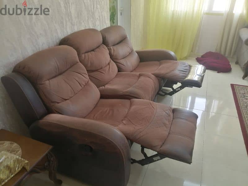 3 seater sofa 0