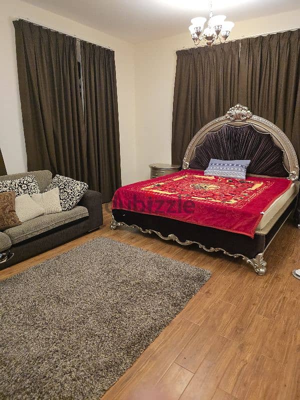 Furnished Apartment in alkhuwair33 10