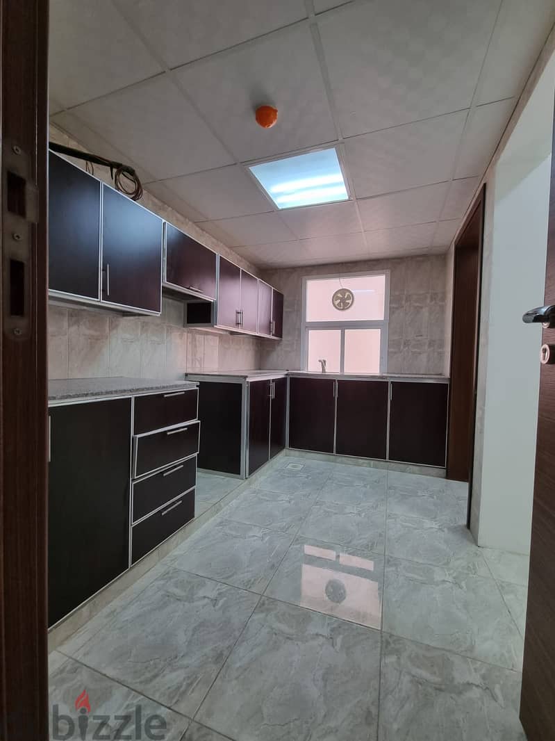 2BHK flat for rent located qurum PDO 8