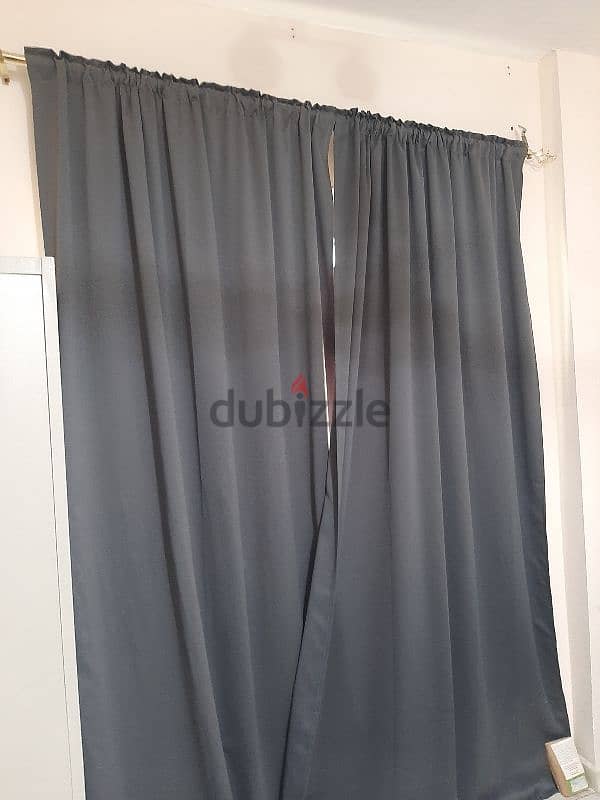 3 Big Curtains with rode and one small cartain in good condition 0