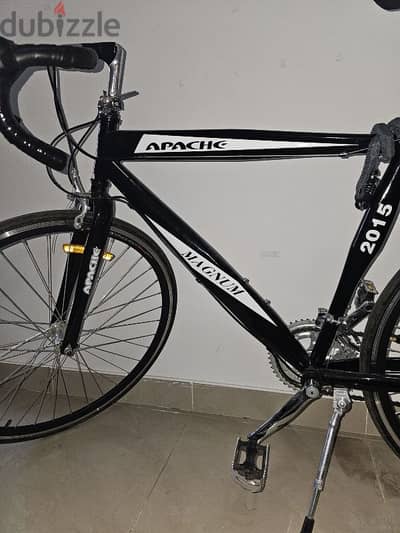 سيكل سباق Racing bicycle