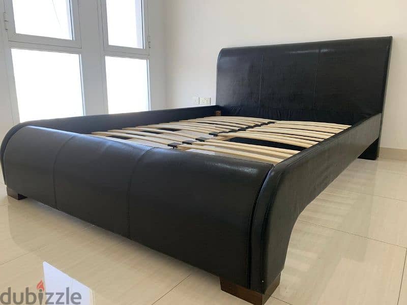 leather bed 150*200 size 6