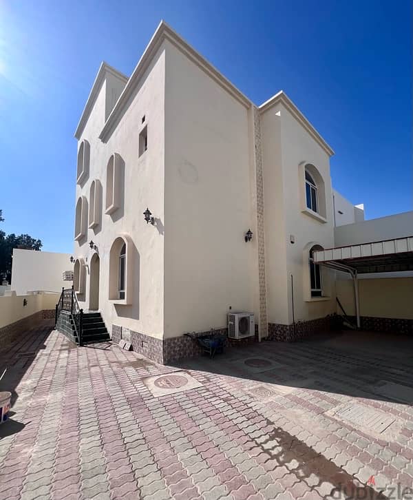 Villa for Rent Al Hail 1