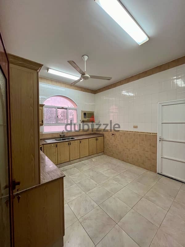 Villa for Rent Al Hail 9