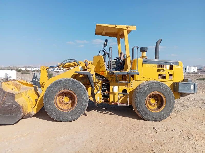 komatsu-320 wheel loader. model 2007 for sale 0