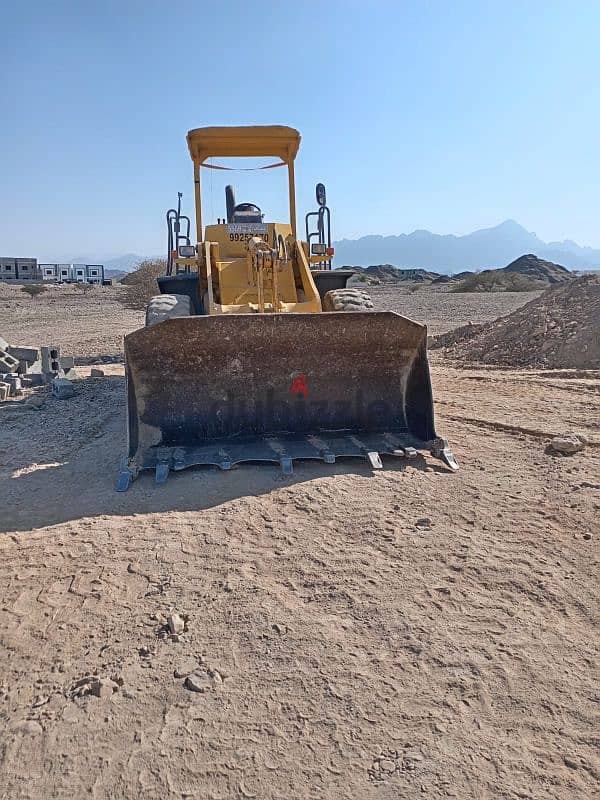 komatsu-320 wheel loader. model 2007 for sale 2