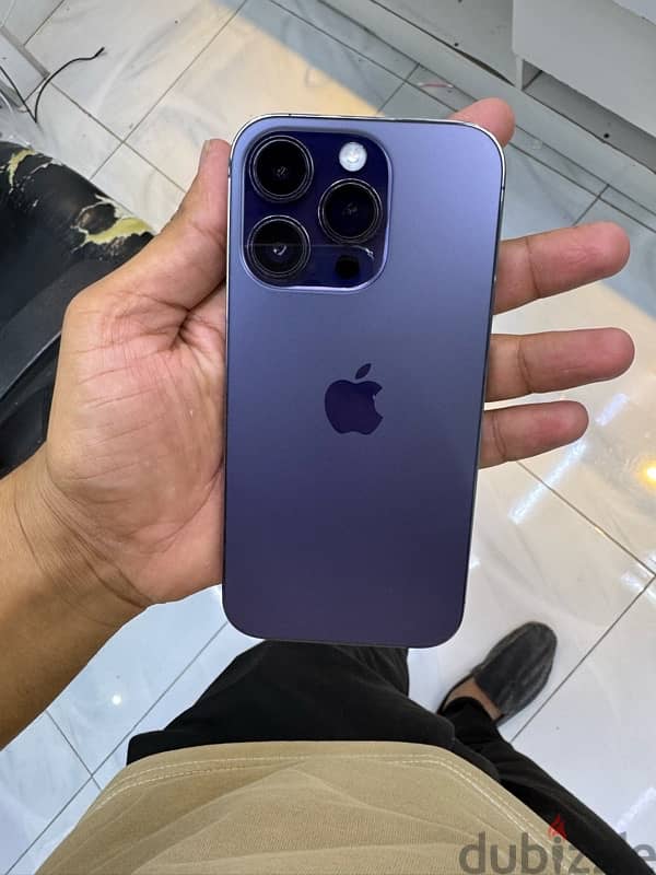 I phone 14 pro 128gb 0