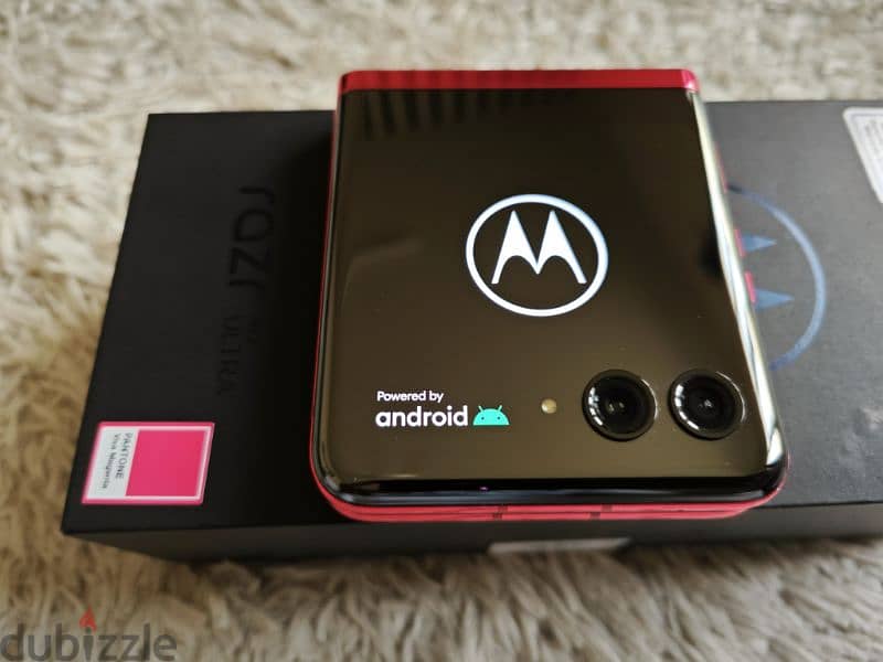 Extremely Fast Motorola RAZR 40 Ultra 256GB 5G Red Like Brand New 5