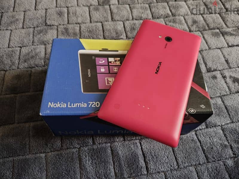 Nokia Lumia 720 Red Like Brand New 3